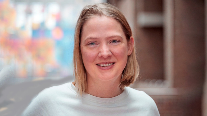 Porträtfoto Simone Burger